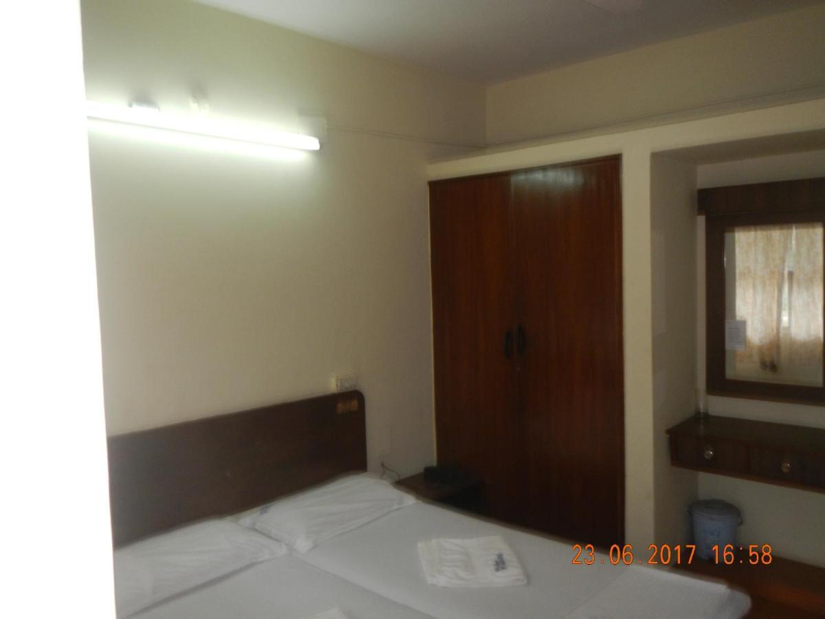Hotel Rukmini Vāsco Da Gāma Exterior foto